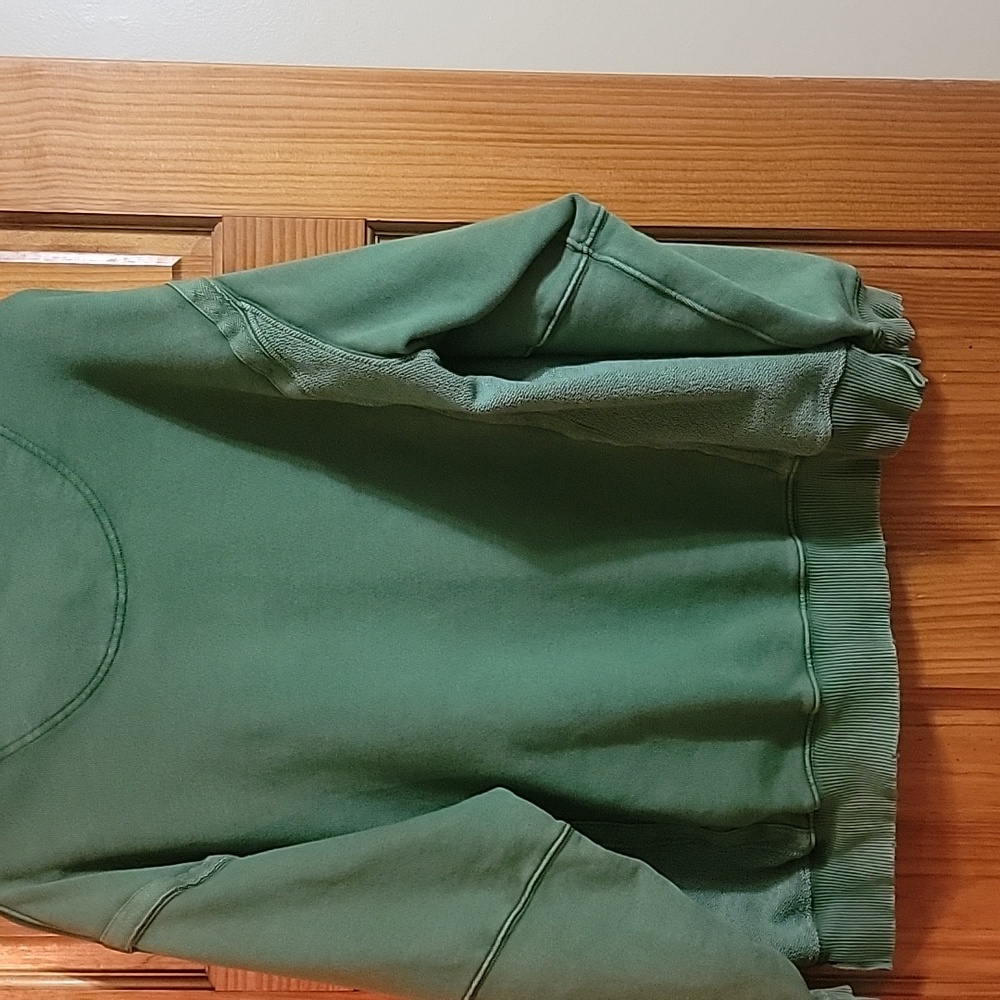 Aerie Sweatshirt - Picture 4 of 7